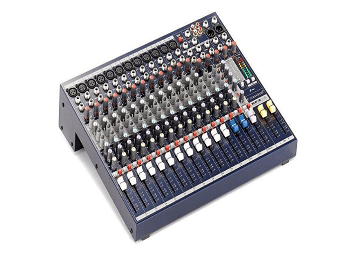 Mixer cơ Soundcraft EFX12